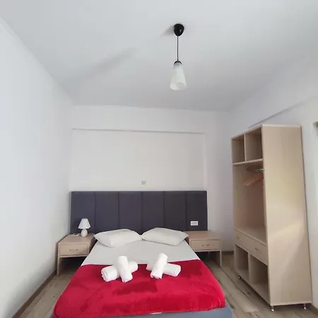 Lazaris Kwstas * Himara