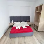 Lazaris Kwstas Apartment *