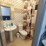 Lazaris Kwstas Apartman