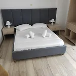 Lazaris Kwstas Apartman