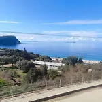 Apartman Lazaris Kwstas *