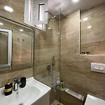 Lazaris Kwstas Apartment