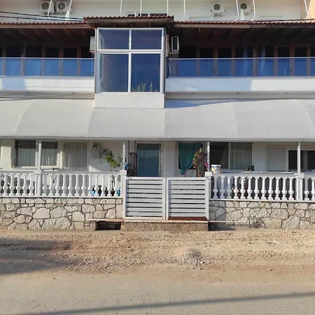 Lazaris Kwstas Apartment