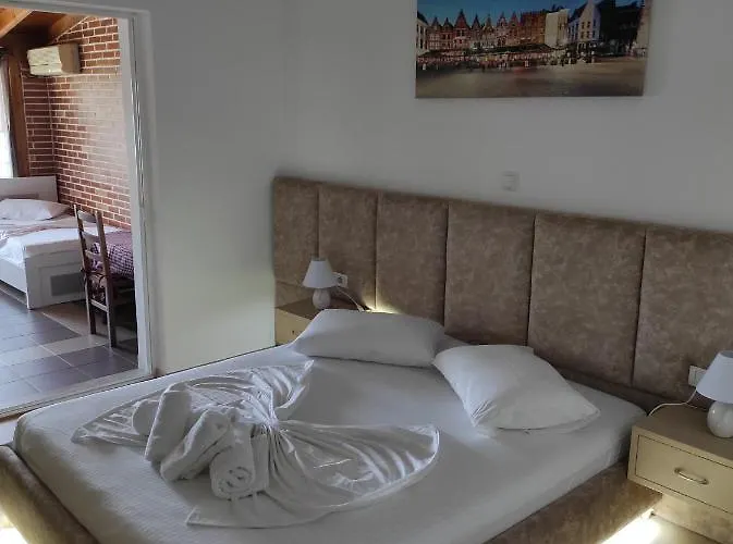 Lazaris Kwstas * Himare