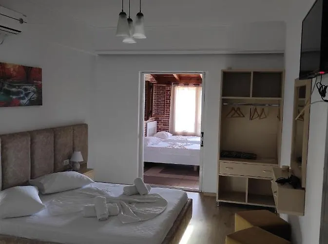 Lazaris Kwstas Apartamento Himare